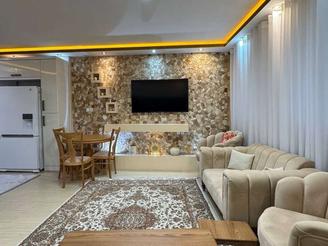 آپارتمان در خیابان معلم رشت