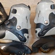 اسکیت کالیفرنیا سایز41 همراه با زانوبند و ساق بند .درحدنو