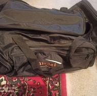 یک عددساک مسافرتی و یک عددکوله کوهنوردی