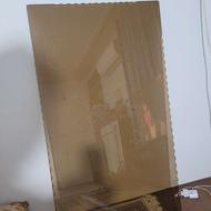 شیشه روی میز