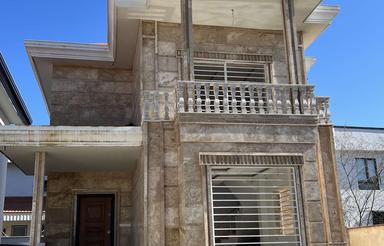 ویلا لوکیشن عالی فول امکانات