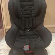 صندلی اتومبیل کودک زیبا محکم و راحت در حد نو