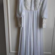 لباس عقد سفید