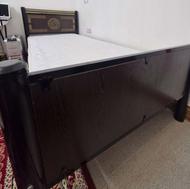 تخت خواب یک نفره به همراه تشک خوشخواب