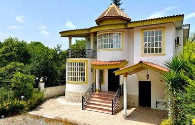 فروش ویژه ویلا 420 متر در نجارده،نوشهر/سند/دوبلکس رو به جنگل