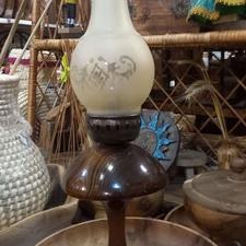 چراغ برقی تمام چوب ، کار دست