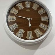 ساعت دیواری کاملا نو