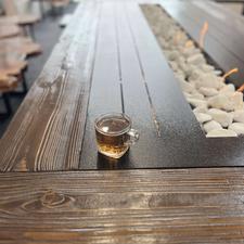 میز آتشدان و مبل فلزی