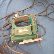 عمودبر ماکیتا اصل