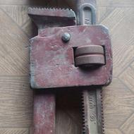 آچار شلاقی یا لوله گیر