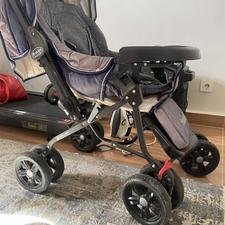 کالسکه و کریر دلیجان