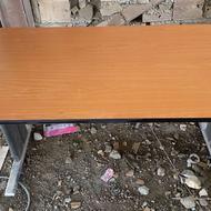 میز تحریر سالم