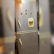 یخچال فریزر اریاشرق