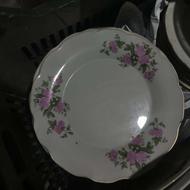 ظروف گل سرخی