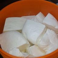 پنیر محلی خوشمزه