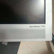 مانیتور 17اینچ سالم