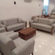 تولید انواع مبلمان راحتی و کلاسیک و تعمیرات هم پذیرفته میشود