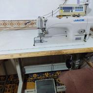 چرخ فروش بدلیل کمبود جا