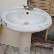 روشویی با شیر قهرمان