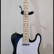 گیتار الکتریک با امپیلی فایر(گیتار برقی)