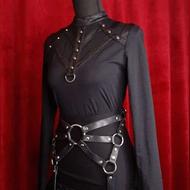 لباس فانتزی زنانه چرم مشکی وارداتی