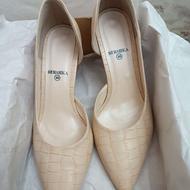 کفش مجلسی سایز 40 کاملا نو رنگ پوست پیازی