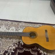گیتار یاماها c70