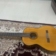 گیتار یاماها c70