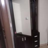 جا کفشی و جا لباسی