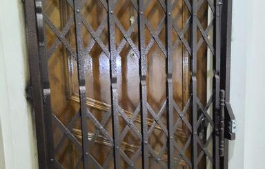 50 متر طبقه اول خوش بالاتر از آذربایجان دسترسی عالی به مترو