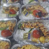 به یک نفر جهت کار دراشپزخانه و یک کمک اشپز