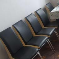 صندلی روکش‌دار درحد