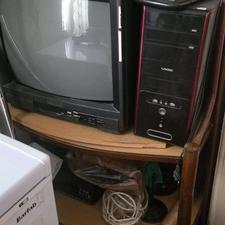 فروش تلویزیون به همراه میزتلویزیون