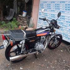 موتورسیکلت 200 احسان