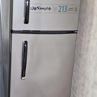 یخچال ایستکول در حد نو زیر قیمت ( جهیزیه کامل در توضیحات )