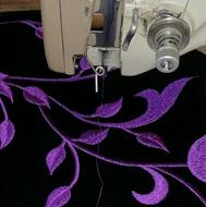 خدمات گلدوزی با چرخ های سنتی دستی