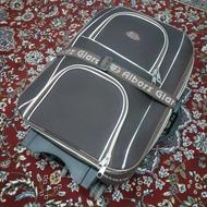 چمدان چرخ دار