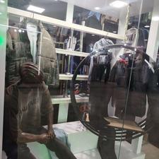 ویترین مغازه