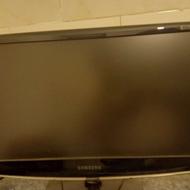 کامپیوتر همراه با میز