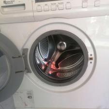 لباسشویی اسنوا در حد