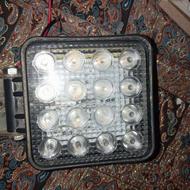 چراغ پروژکتور با نور دهی عالی