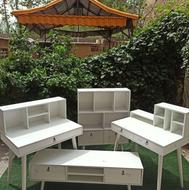 میز تحریر کتابخانه دار