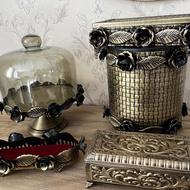 سطل وجعبه دستمال و استند کیک و...