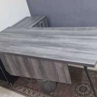 فورش فوری میز اداری و صندلی چرخدار دار