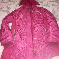 یک عدد کاپشن دخترانه