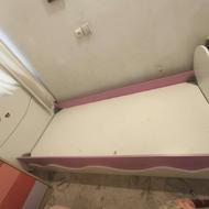 تخت نوجوان دخترانه