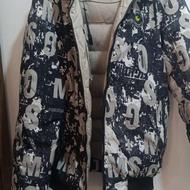 کاپشن مردانه در حد خیلی نو دو رو میباشد