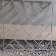 حفاظ پنجره با طرح خاص