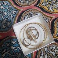 طلا دست دو گوش وار و النگو