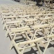 صندلی خلاف مبل مینیمال خام با چوب روز توی چنار